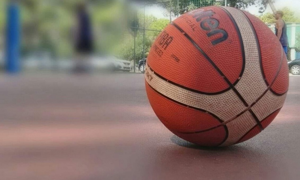 Palla da basket su campo Vigodarzere Padova
